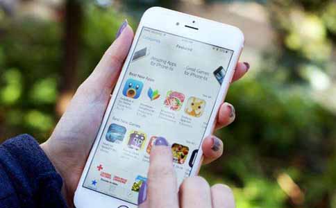 不用找手機app公司，普通也能自己也能完成app開發了